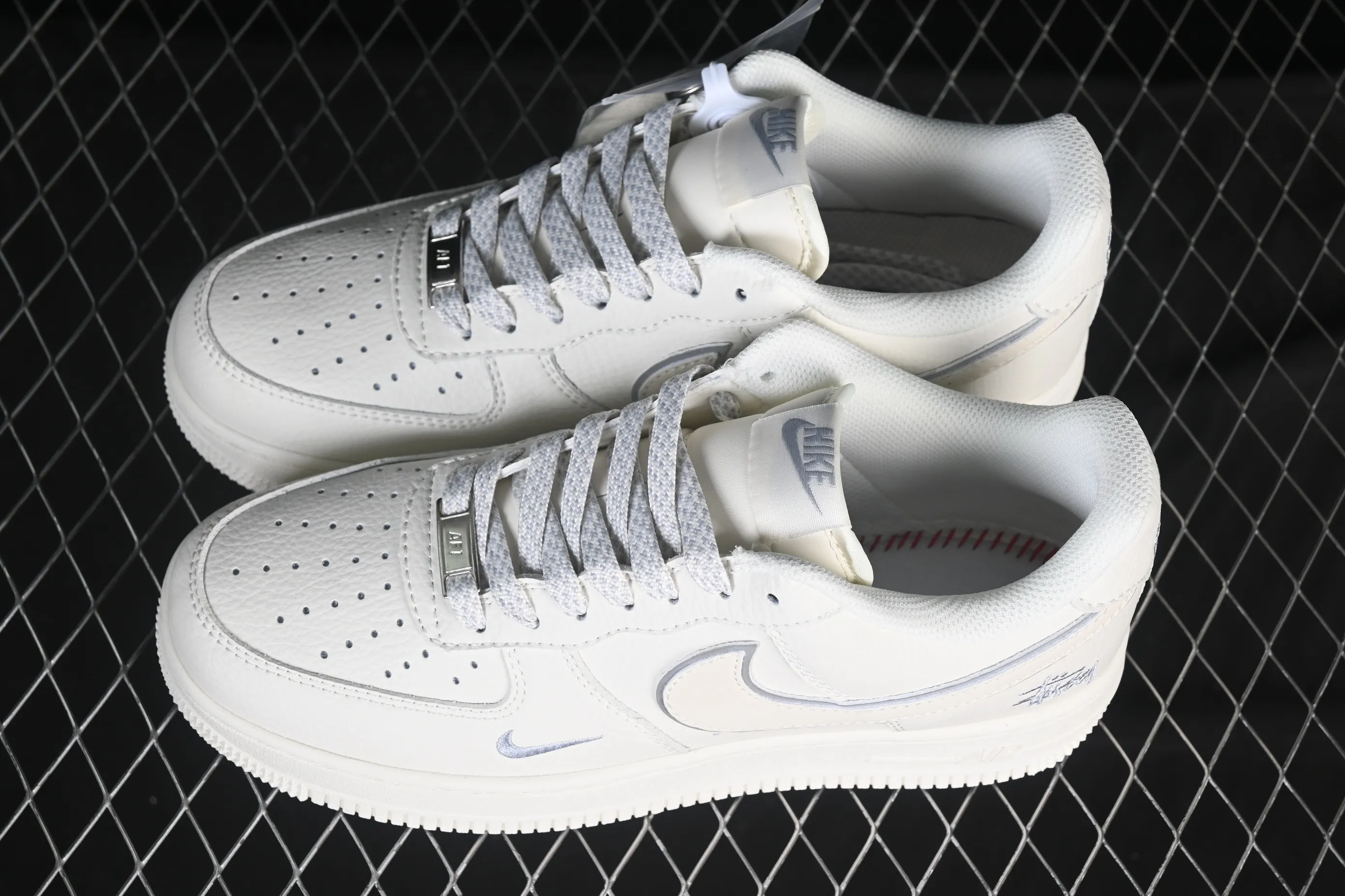 All categories Nk Air Force 1 Air Force series Nk Air Force 1 Low Air Force low-top Nike Air Force 1'07 Low Stusi co-branded versatile beige Air Force 1 low-top casual sneakers CS5288-034
